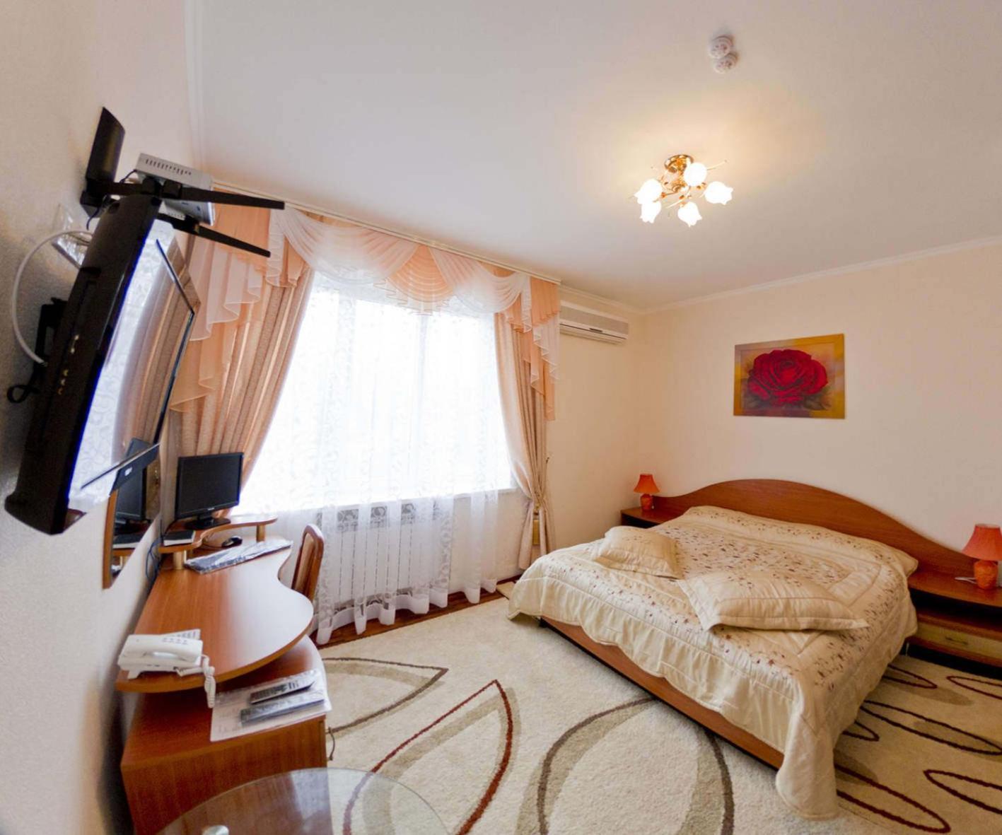 Kristina Hotel Zaporizhia Exterior photo
